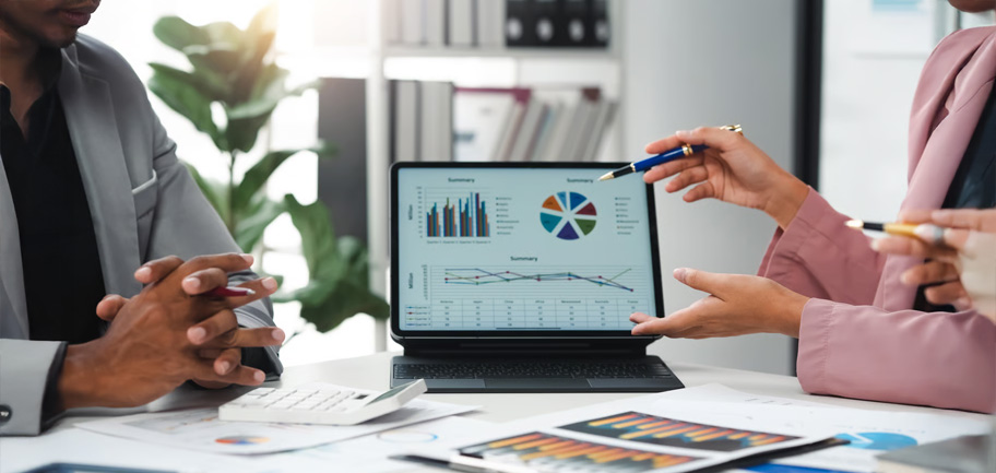 912x433 Market Analysis Solutions.jpg